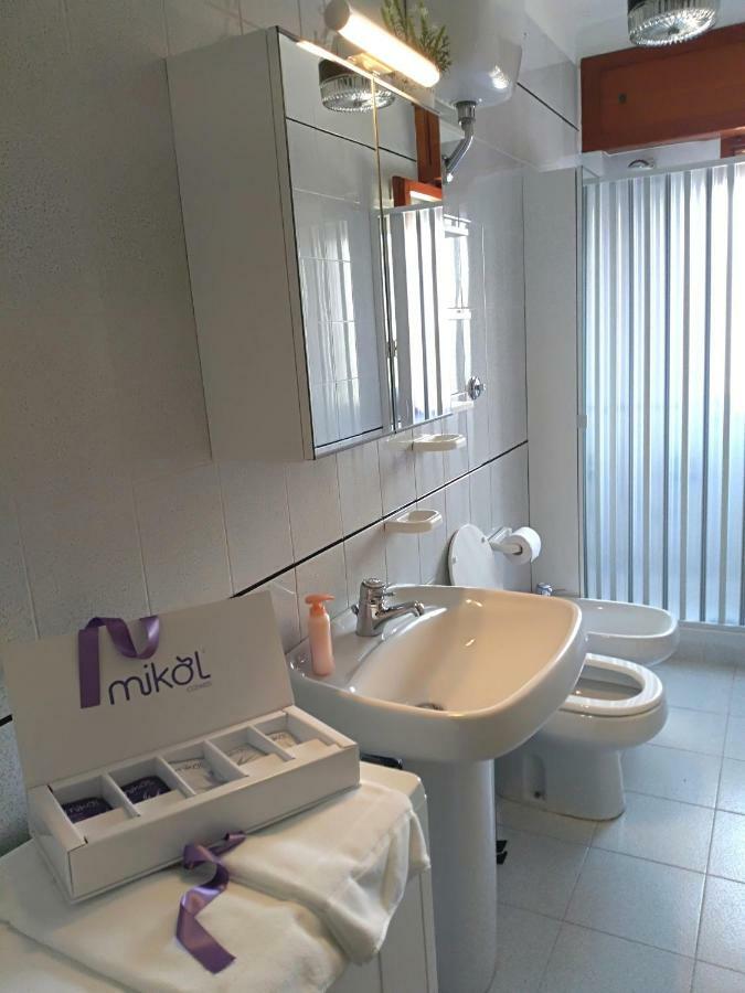 Casa Vacanze Il Rubino Villa มาเตรา ภายนอก รูปภาพ